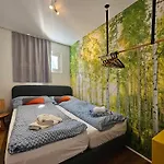 Daire Falke 2nd Floor *