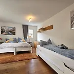 Falke 2nd Floor Daire